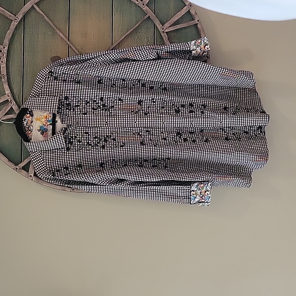Robert Graham Button Down Shirt